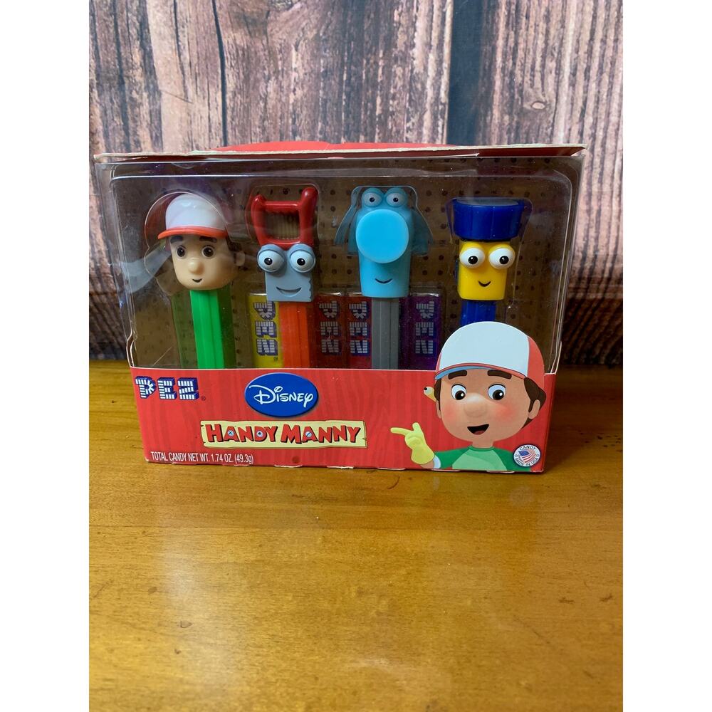 NEW IN BOX PEZ Disney Handy Manny Gift Set 4 Dispensers & 6 Candy Rolls